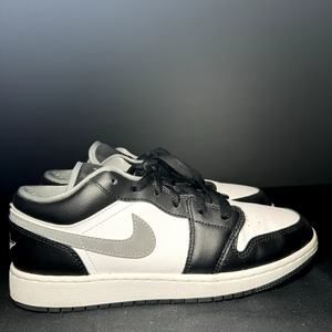 Size 7 - Nike Air Jordan 1 Low GS Black Medium Grey Men's Shoes